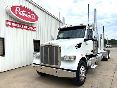 2023 Peterbilt 567