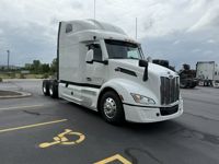 2023 Peterbilt 579