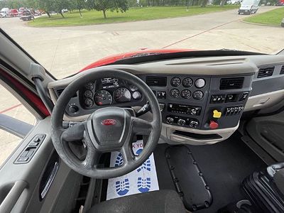 2021 Peterbilt 567