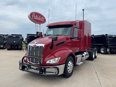 2023 Peterbilt 579