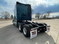 2023 Peterbilt 579