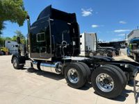 2022 Peterbilt 389