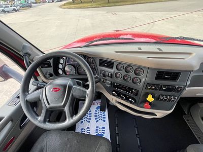 2021 Peterbilt 567