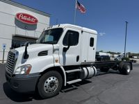 2020 Freightliner CASCADIA 113