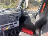 2021 Freightliner CASCADIA 126