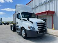 2021 Freightliner CASCADIA 126