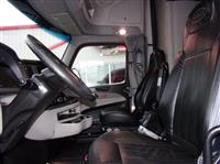 2023 Peterbilt 579