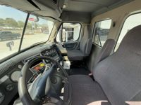 2020 Freightliner CASCADIA 125