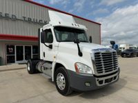 2020 Freightliner CASCADIA 125
