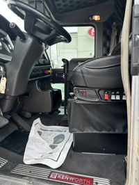 2020 Kenworth W900L