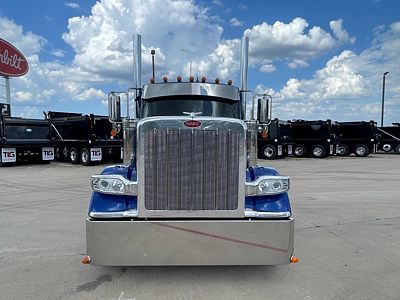 2025 Peterbilt 589