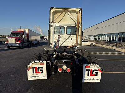 2020 Freightliner CASCADIA 125