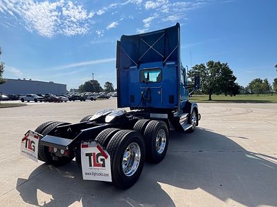 2023 Kenworth T680