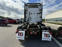 2022 Freightliner CASCADIA 116