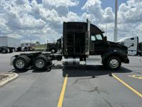 2022 Kenworth T880