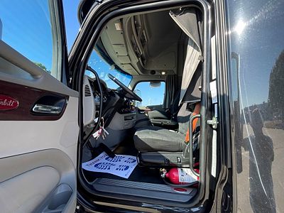 2020 Peterbilt 579