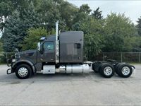 2022 Peterbilt 567