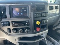 2023 Peterbilt 579