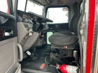 2020 Peterbilt 389