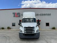 2021 Freightliner CASCADIA 126
