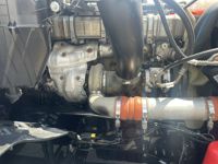 2020 Freightliner CASCADIA 126