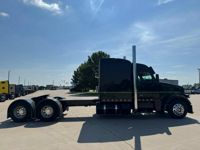 2023 Peterbilt 567