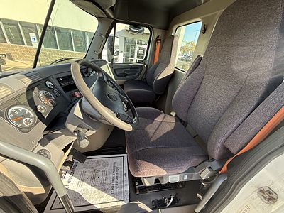 2018 Freightliner CASCADIA 125