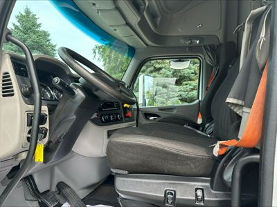 2021 Peterbilt 579