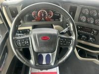 2023 Peterbilt 579