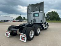 2023 Kenworth T680