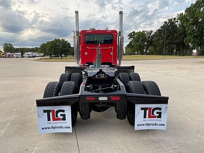 2021 Peterbilt 389