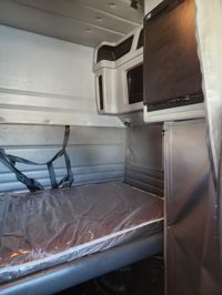 2020 Peterbilt 389