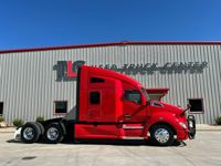 2022 Kenworth T680