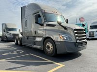 2022 Freightliner CASCADIA 126