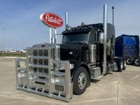 2024 Peterbilt 389