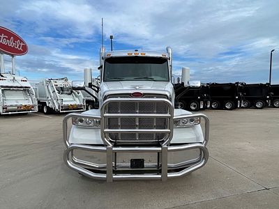 2022 Peterbilt 567