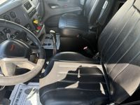 2015 Peterbilt 579-117