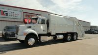 2019 Peterbilt 348
