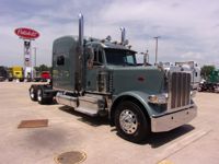 2024 Peterbilt 389