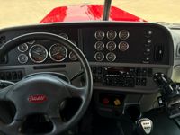 2021 Peterbilt 389