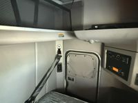 2017 Peterbilt 567