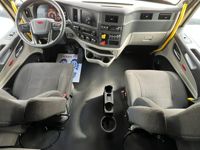 2023 Peterbilt 579