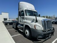 2017 Freightliner CASCADIA