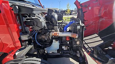 2023 Peterbilt 579