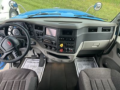 2021 Peterbilt 567
