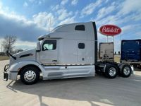 2023 Peterbilt 579