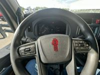 2023 Kenworth T680