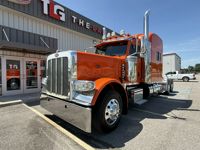 2023 Peterbilt 389