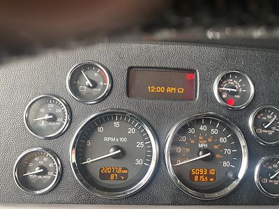 2022 Peterbilt 389