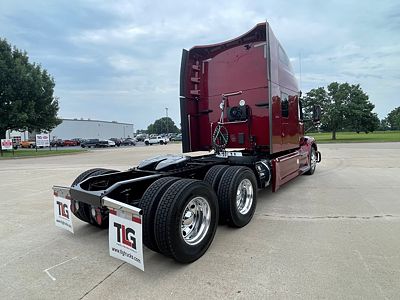 2023 Peterbilt 579